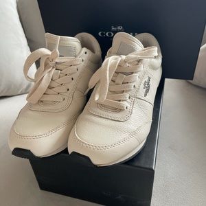 COACH shoes sneakers Size 35.5